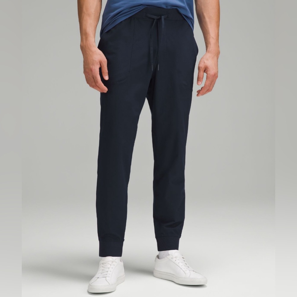Lululemon men’s ABC joggers